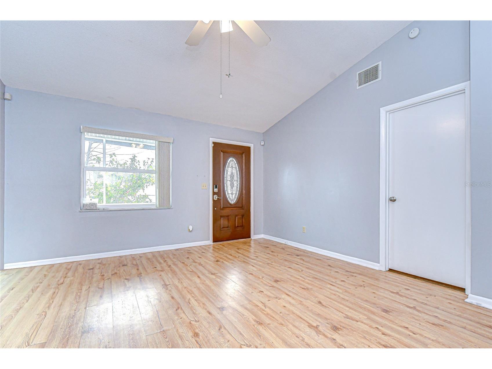 4739 Silver Circle Zephyrhills FL 33541 TB8465084 image4
