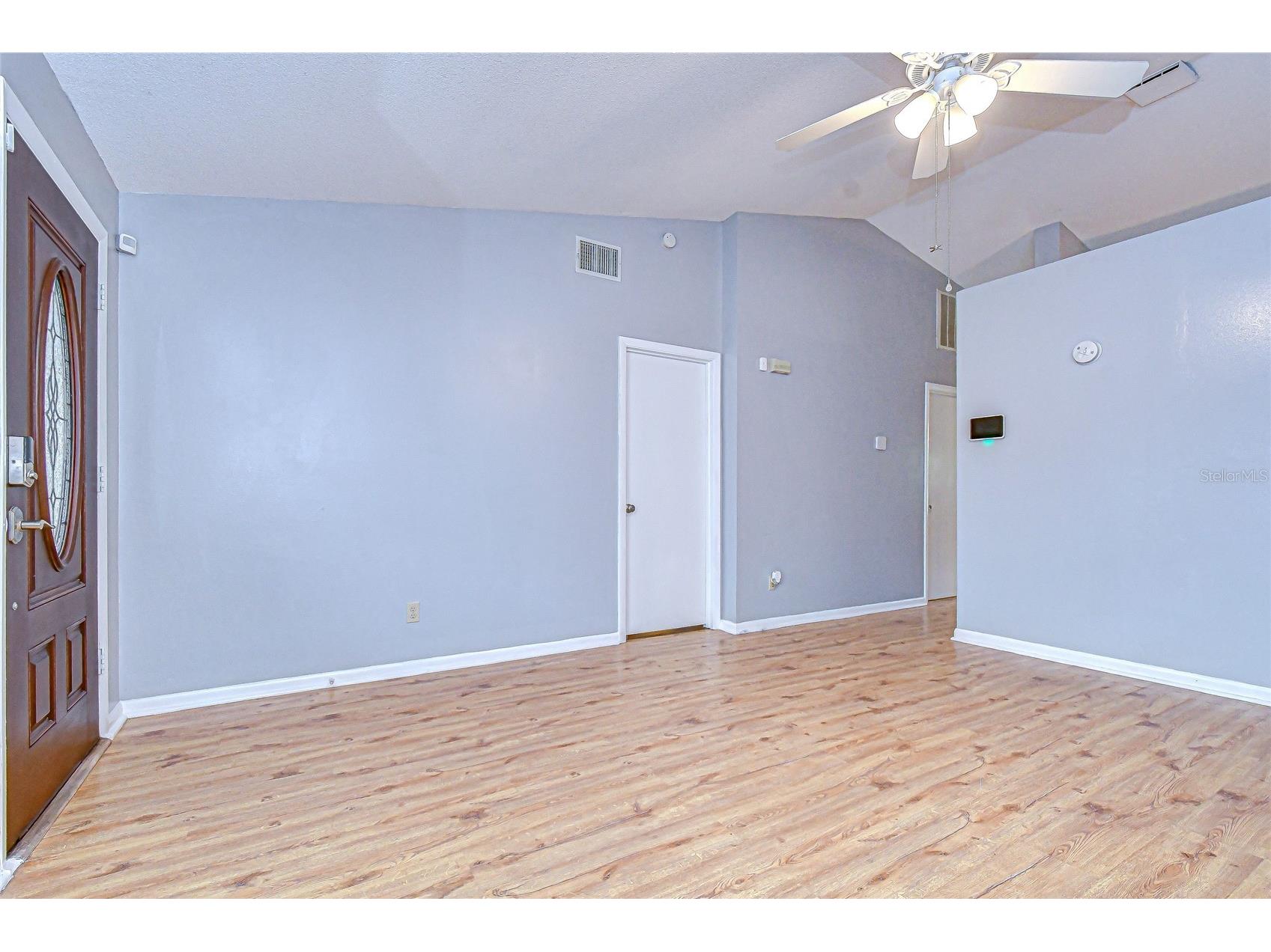 4739 Silver Circle Zephyrhills FL 33541 TB8465084 image6