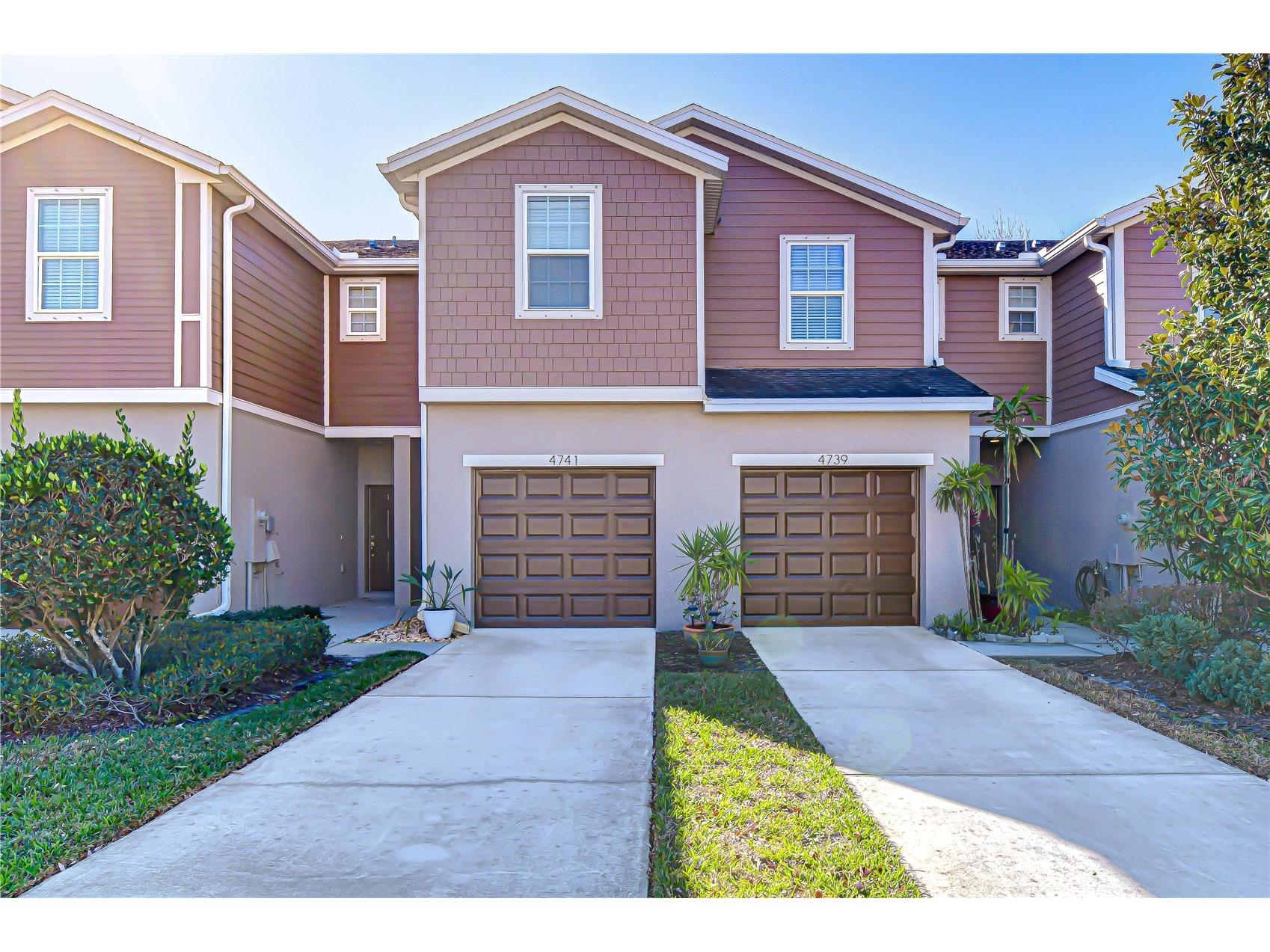 4739 White Sanderling Court Tampa FL 33619 TB8468824 image1