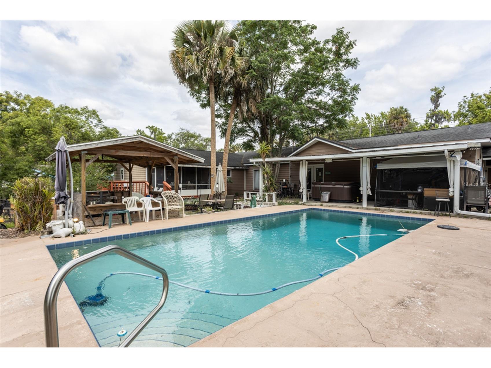 474 E University Avenue Orange City FL 32763 V4948101 image27