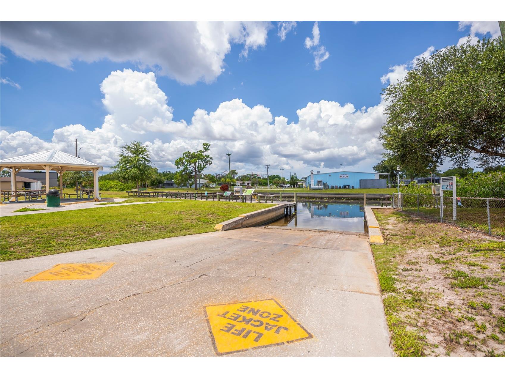 474 Hanscom Street Port Charlotte FL 33953 A4698962 image32