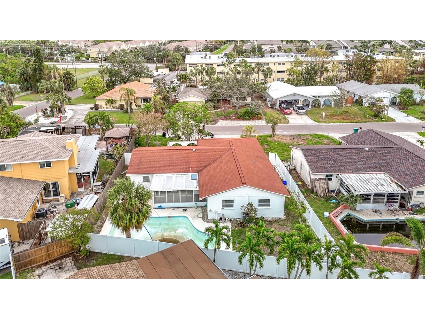 4740 114th Street N Saint Petersburg FL 33708 TB8324278 image48