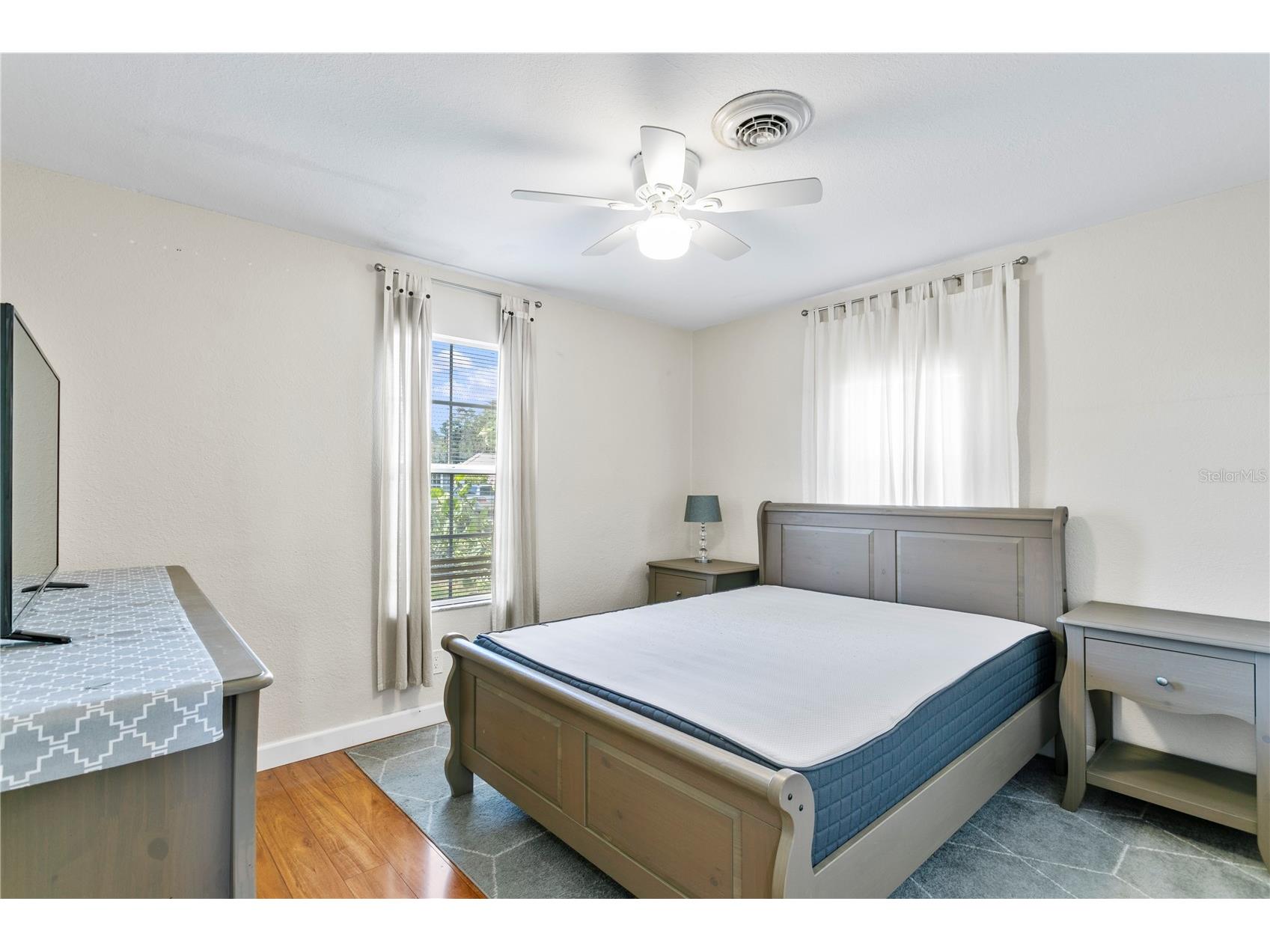4740 22nd Avenue N Saint Petersburg FL 33713 TB8521933 image16