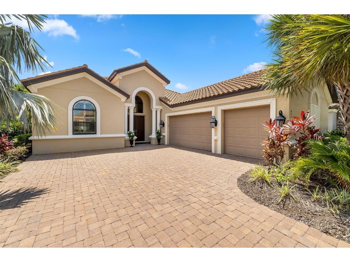 4740 Benito Court Bradenton FL 34211 A4575161 image1