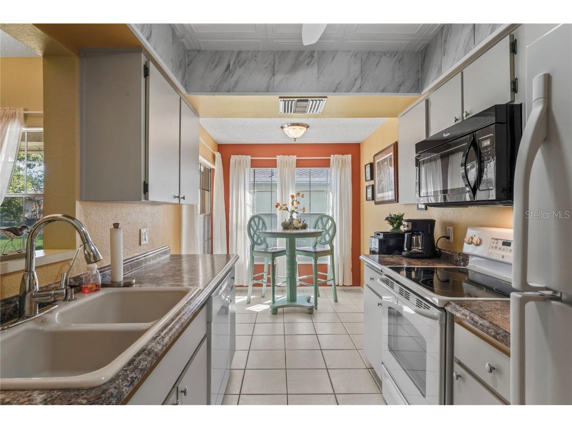 4740 Carrington Court New Port Richey FL 34655 W7880148 image24