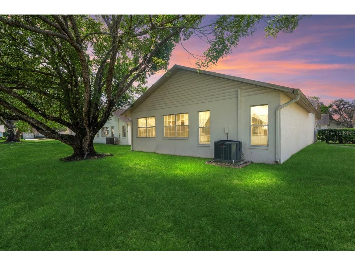 4740 Carrington Court New Port Richey FL 34655 W7880148 image5