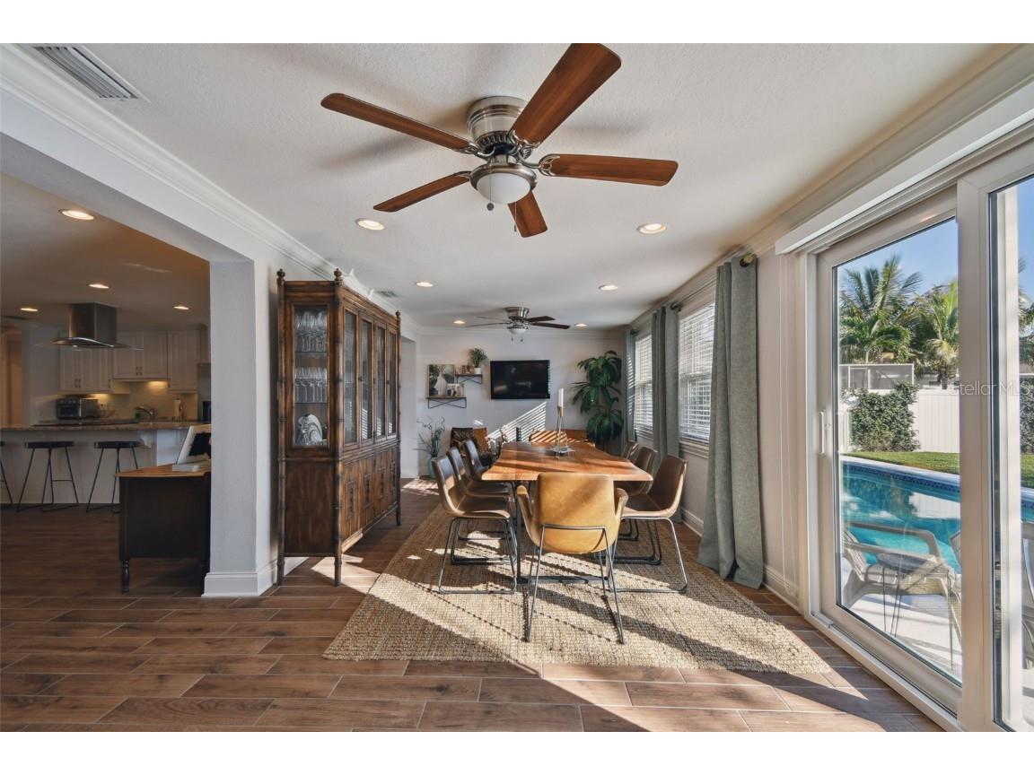 4740 Venetian Boulevard NE Saint Petersburg FL 33703 TB8405184 image13