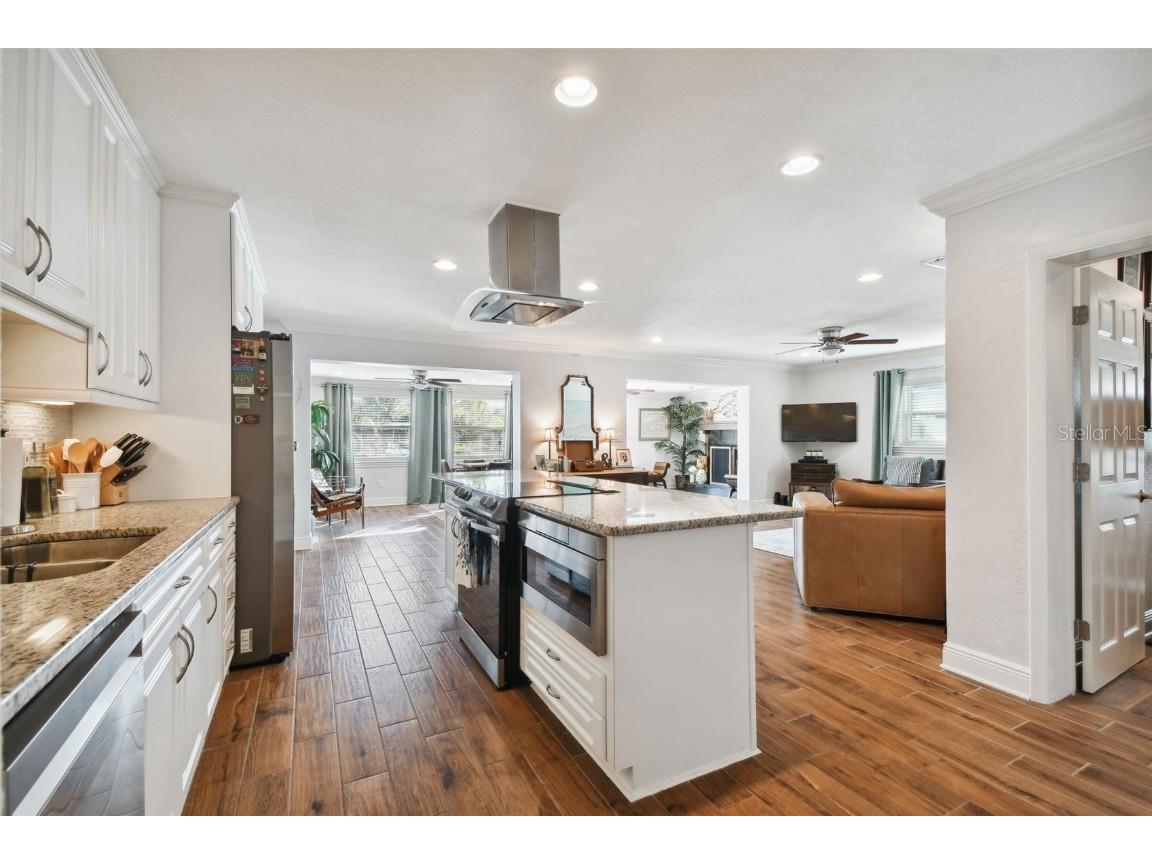 4740 Venetian Boulevard NE Saint Petersburg FL 33703 TB8405184 image7