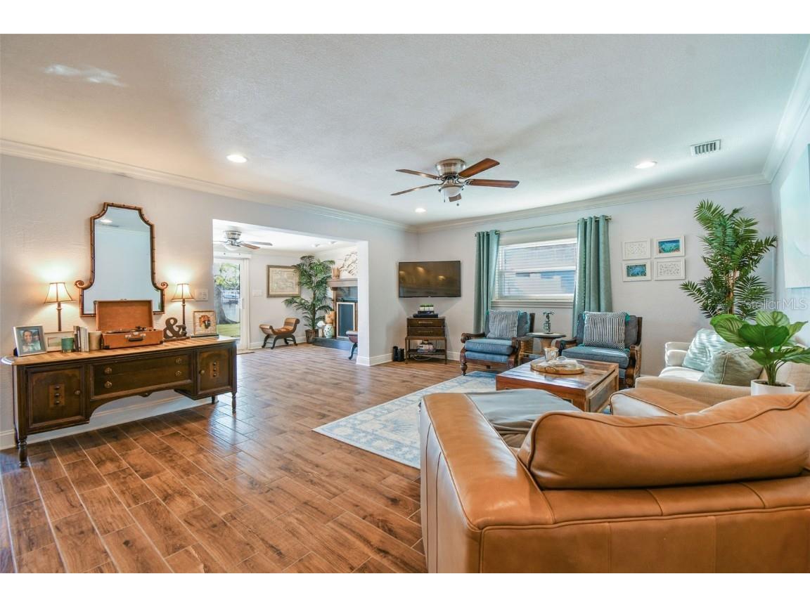 4740 Venetian Boulevard NE Saint Petersburg FL 33703 TB8405184 image8