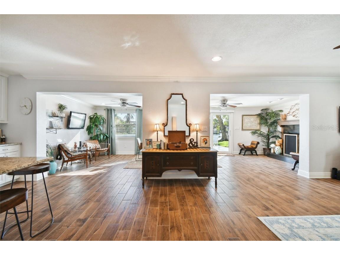 4740 Venetian Boulevard NE Saint Petersburg FL 33703 TB8405184 image9