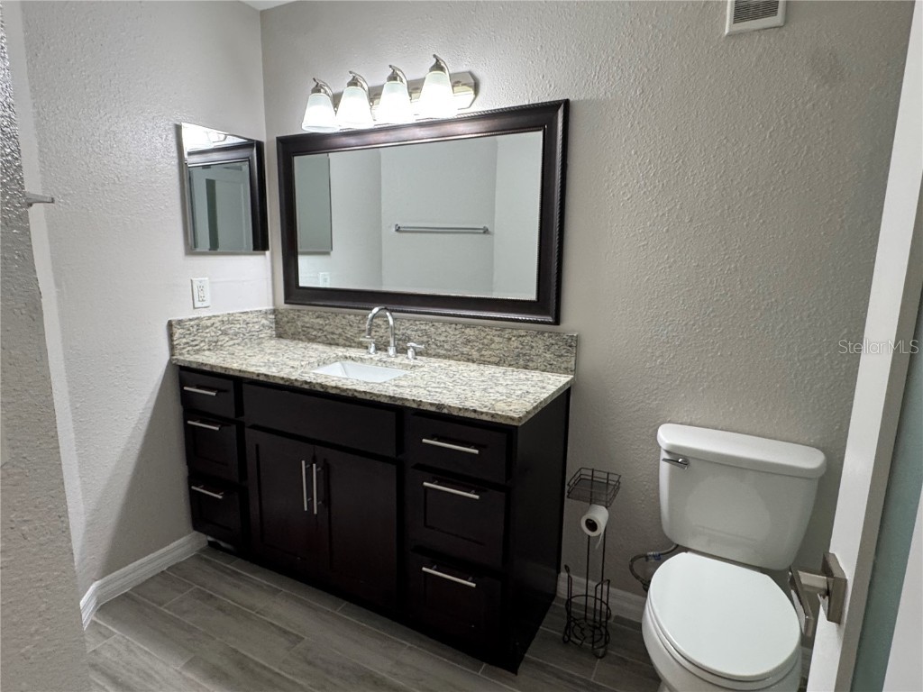 4740 Walden Circle #14 Orlando FL 32811 O6370643 image15