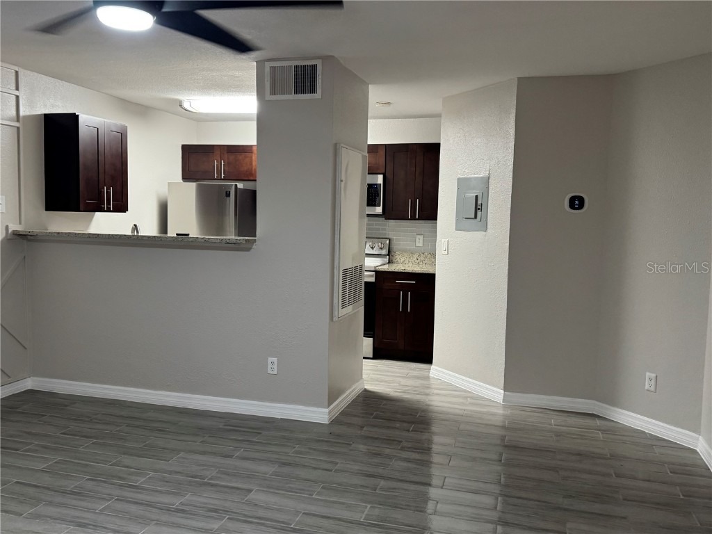 4740 Walden Circle #14 Orlando FL 32811 O6370643 image8