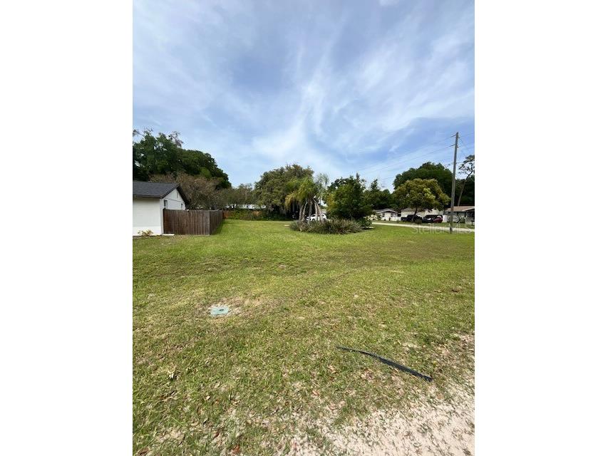 4741 18th Street Zephyrhills FL 33542 U8238164 image1