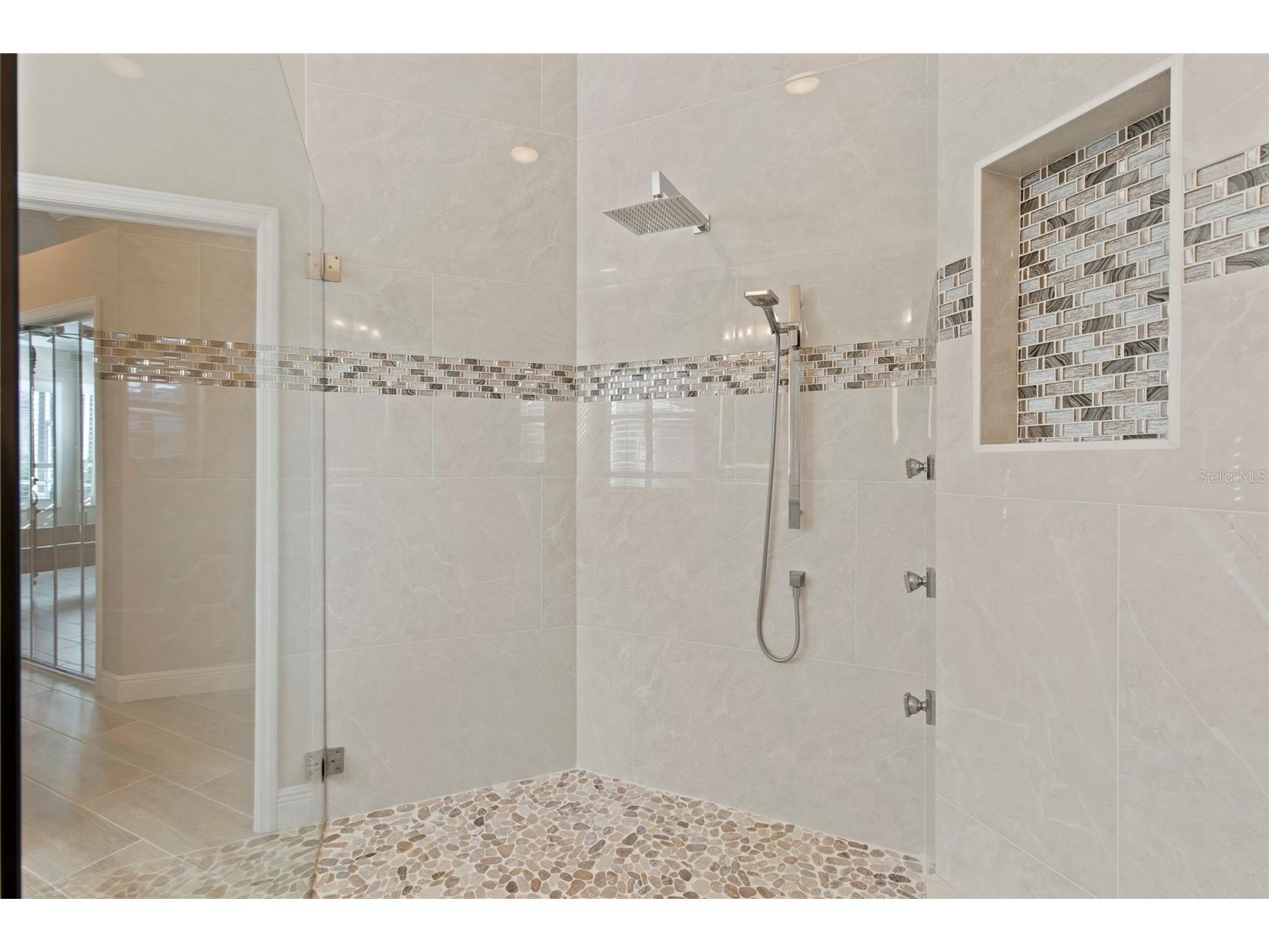 4741 Pinnacle Drive Bradenton FL 34208 - THE INLETS TO MANATEE RIVER A4671365 image12