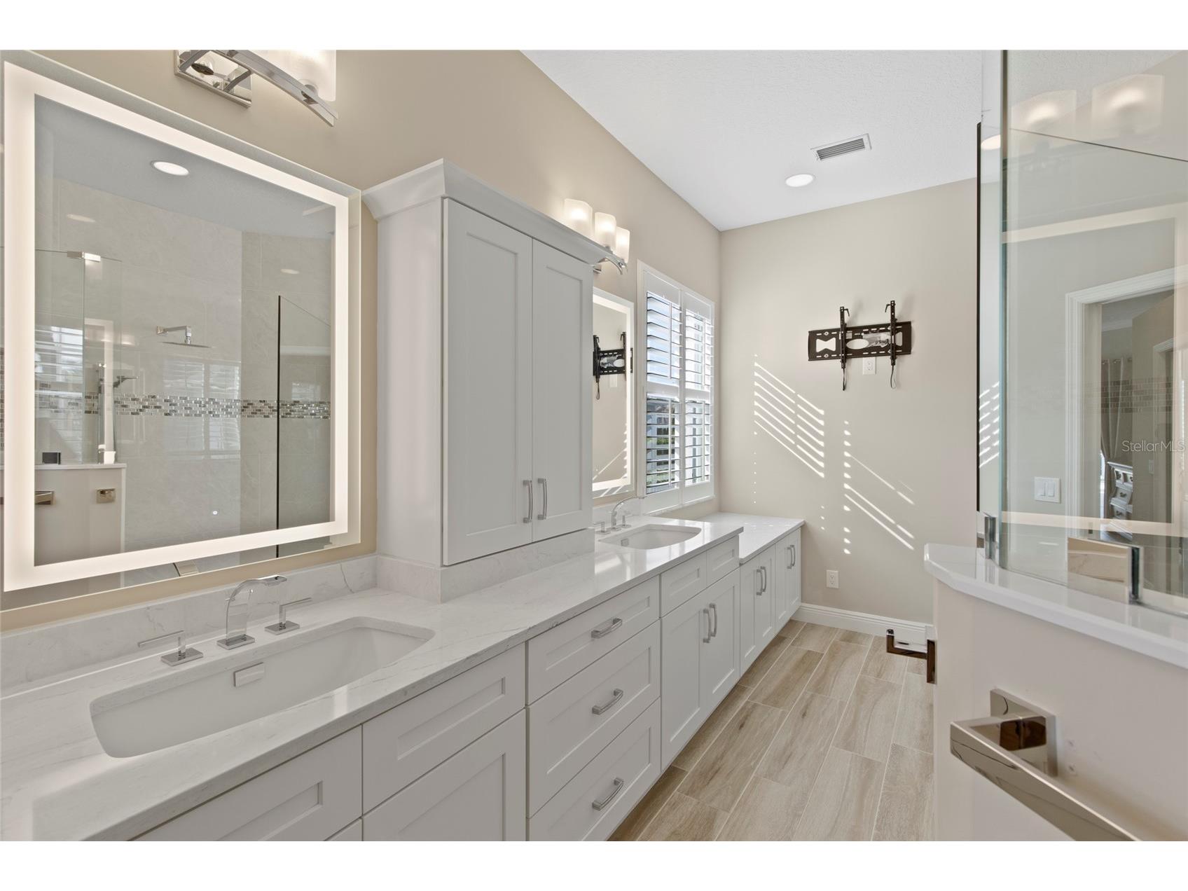 4741 Pinnacle Drive Bradenton FL 34208 - THE INLETS TO MANATEE RIVER A4671365 image13