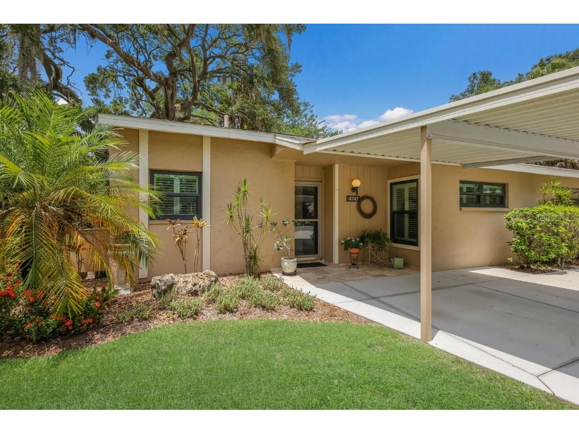 4741 Village Gardens Drive #81 Sarasota FL 34234 A4578147 image1
