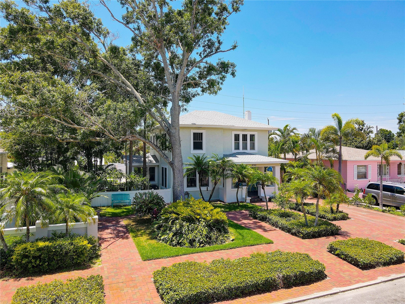 4742 13th Avenue N Saint Petersburg FL 33713 TB8457026 image1
