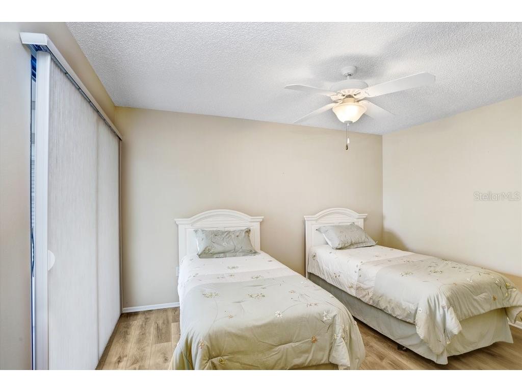 4742 Oak Hill Drive #12 Sarasota FL 34232 - POND TB8455745 image21