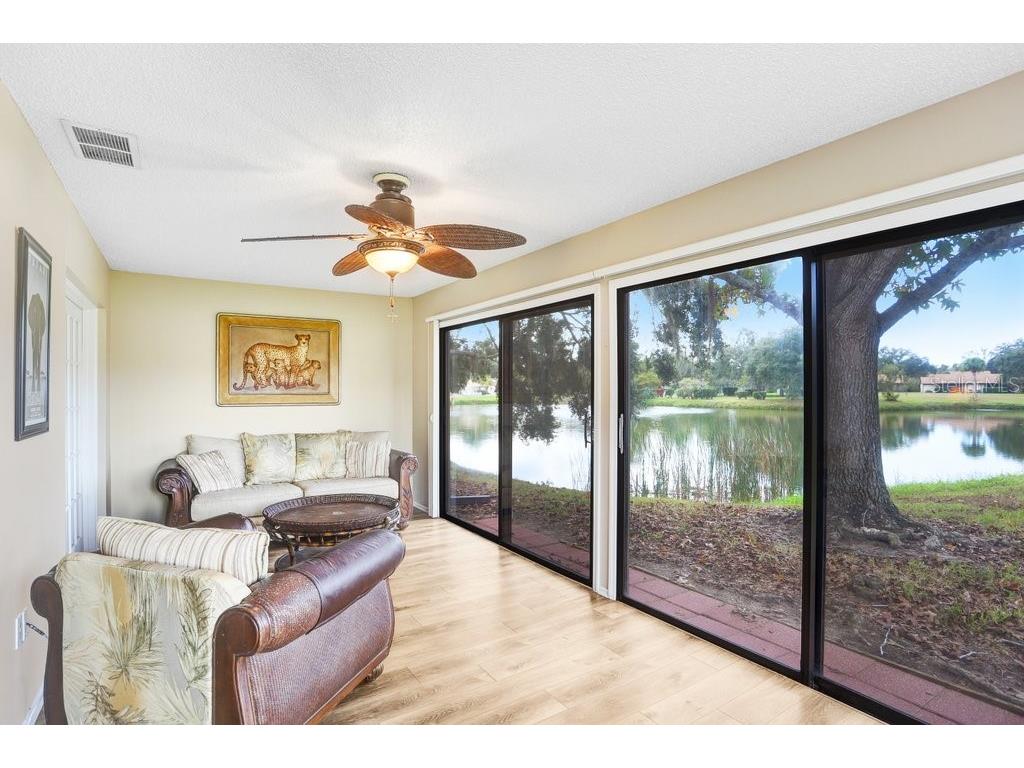 4742 Oak Hill Drive #12 Sarasota FL 34232 - POND TB8455745 image24