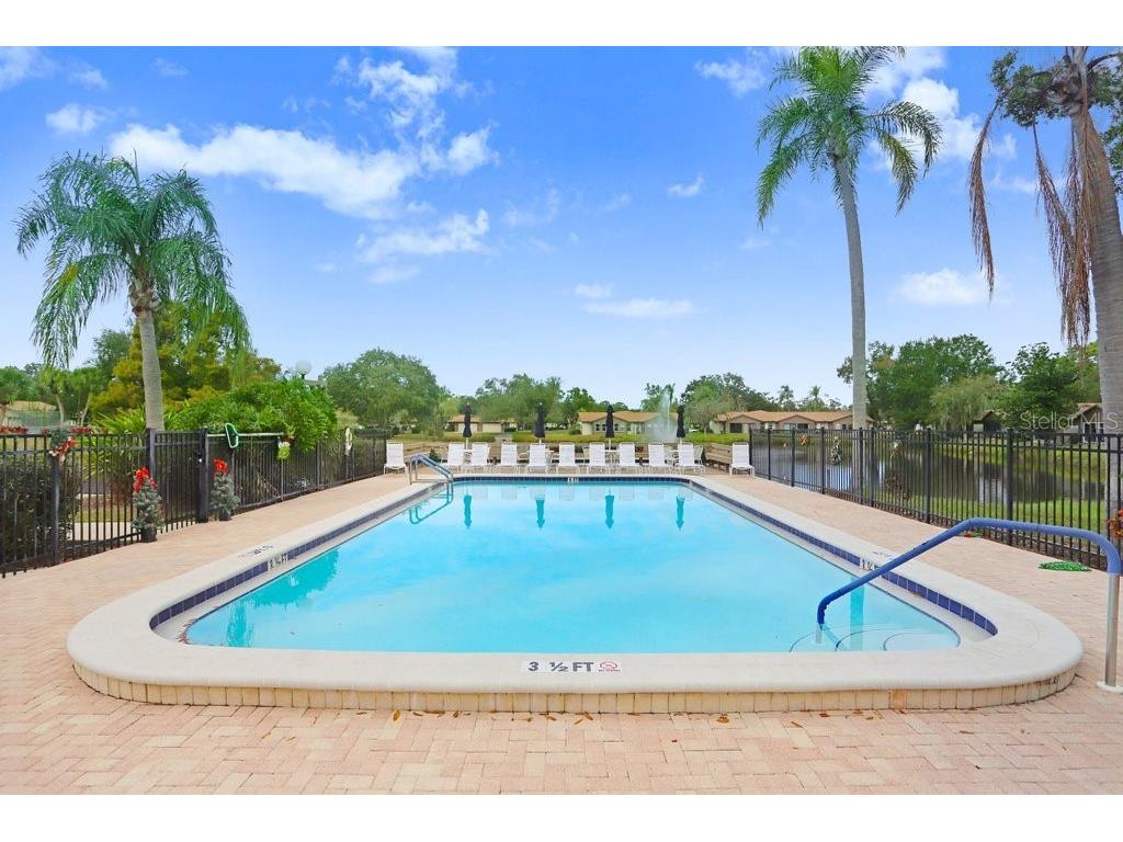 4742 Oak Hill Drive #12 Sarasota FL 34232 - POND TB8455745 image28