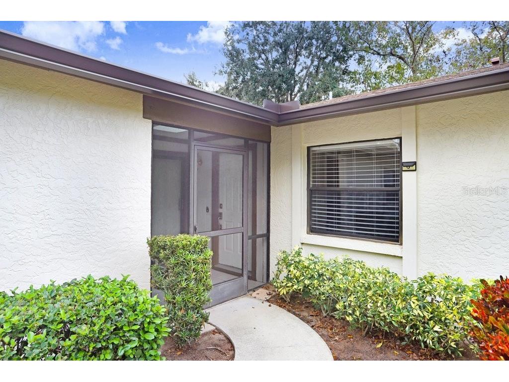 4742 Oak Hill Drive #12 Sarasota FL 34232 - POND TB8455745 image3