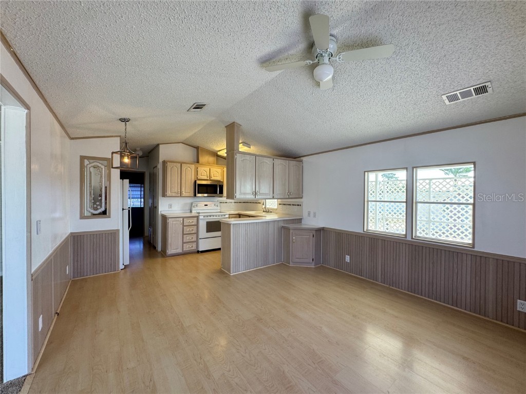 4742 Stuey Drive #LOT 305 Zephyrhills FL 33541 TB8359578 image10