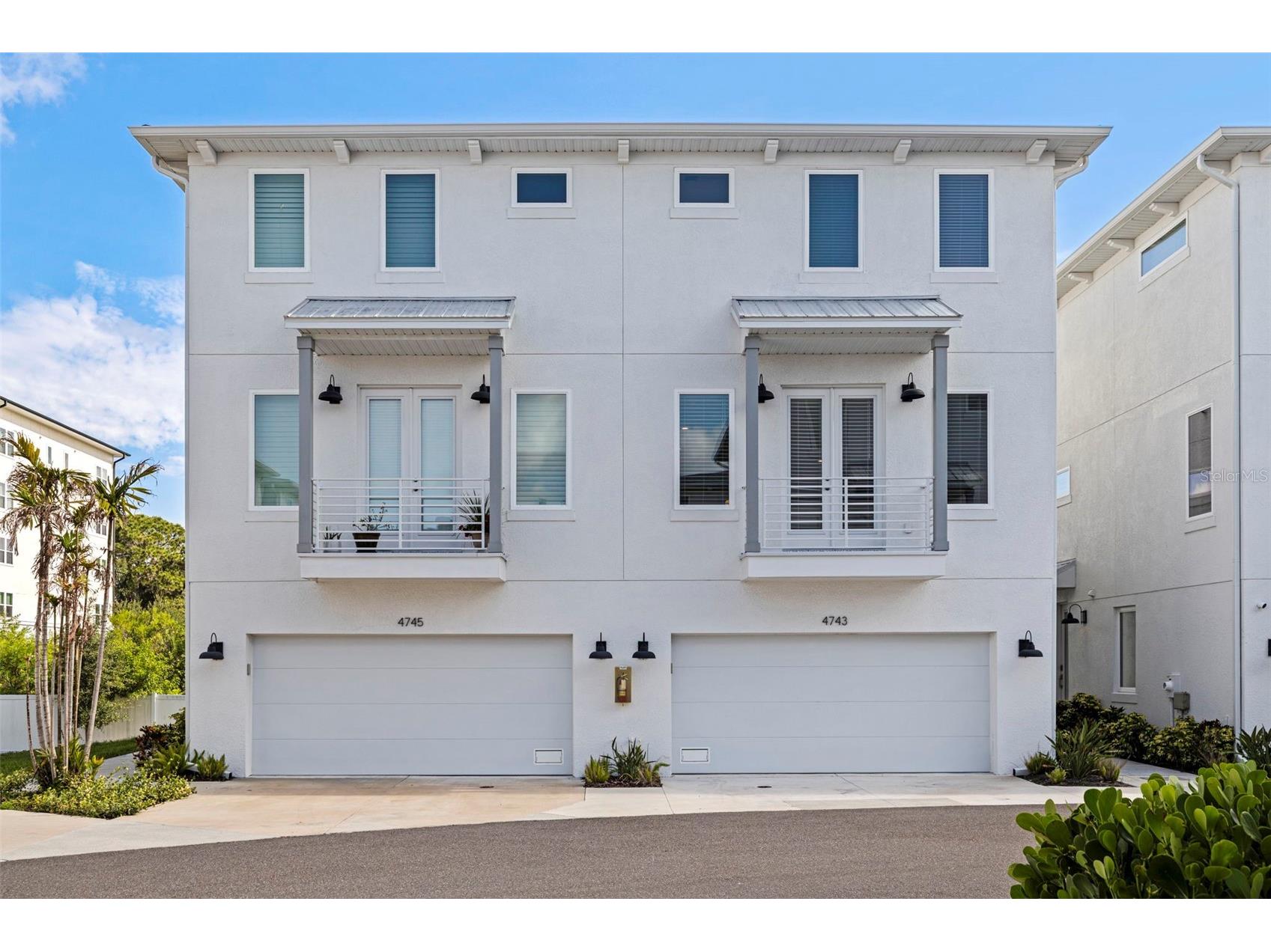 4743 Legacy Park Drive Tampa FL 33611 TB8521106 image1