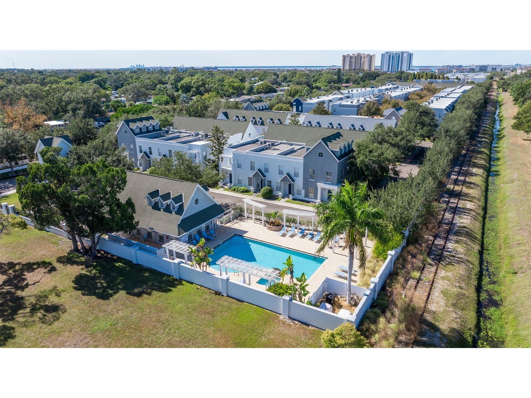 4743 Legacy Park Drive Tampa FL 33611 TB8521106 image30