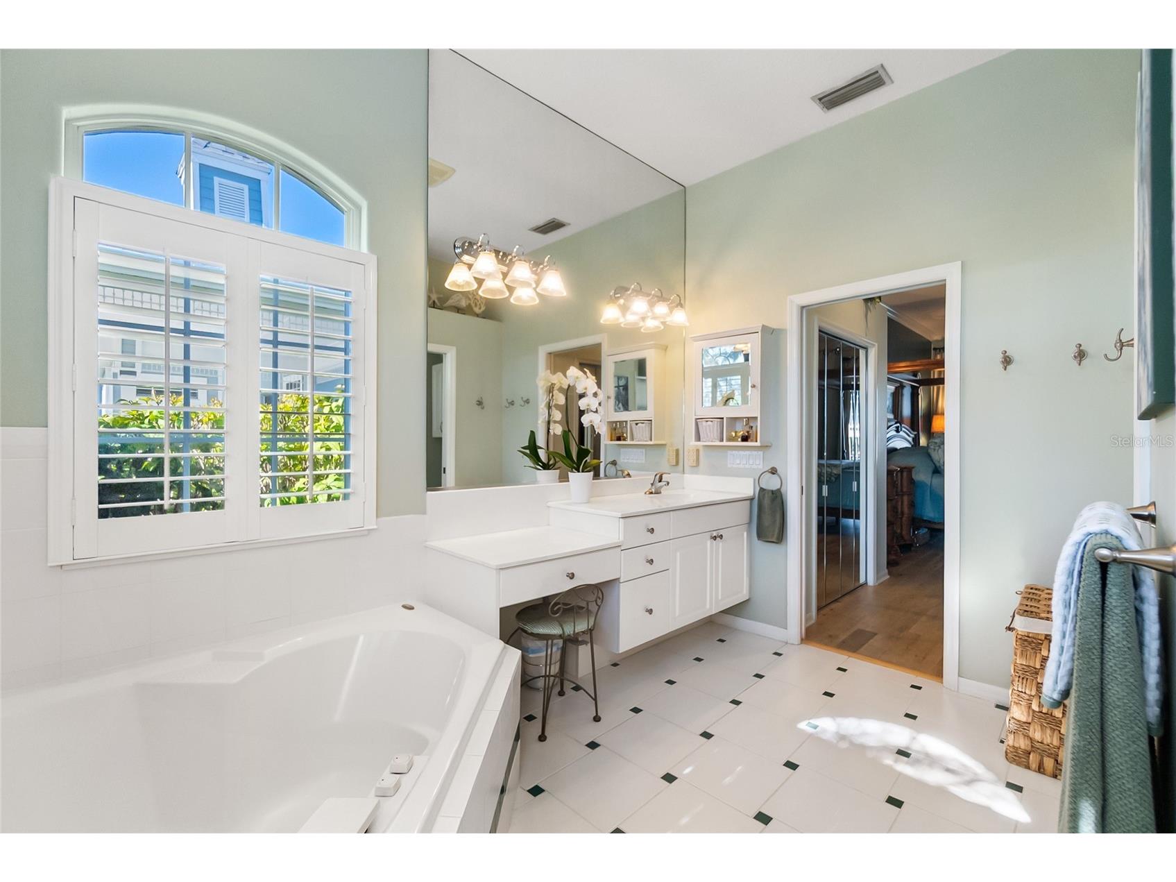 4743 Spinnaker Drive Bradenton FL 34208 A4680306 image26