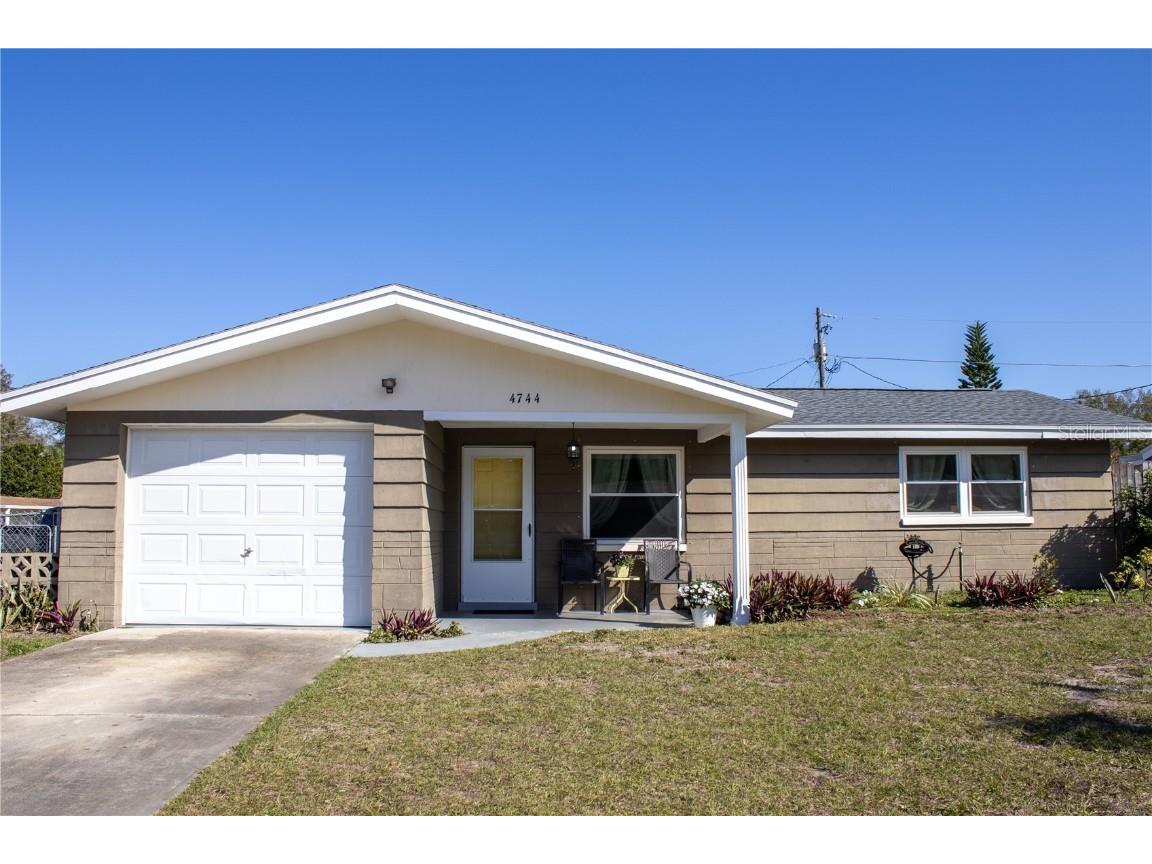 4744 Jacqueline Drive New Port Richey FL 34652 U8184336 image1
