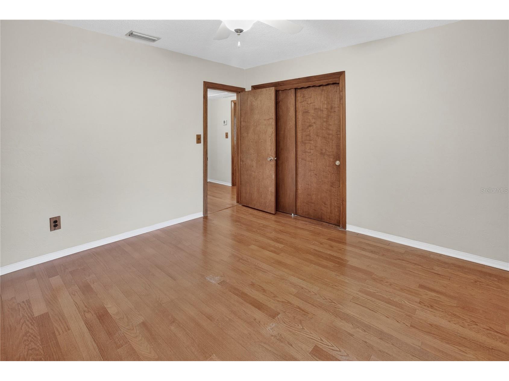 4745 14th Avenue N Saint Petersburg FL 33713 TB8494345 image12