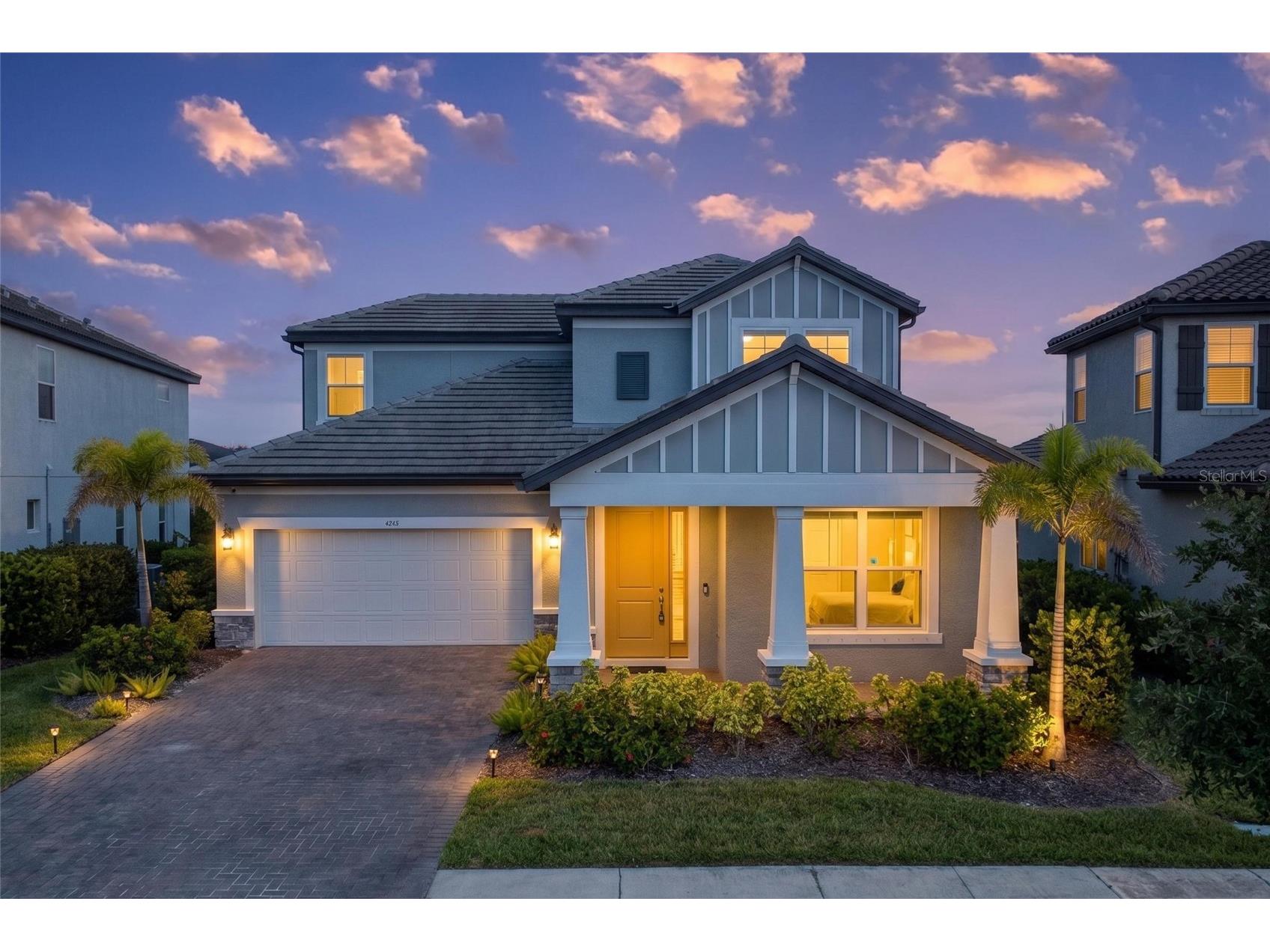 4745 Antrim Drive Sarasota FL 34240 A4693247 image1