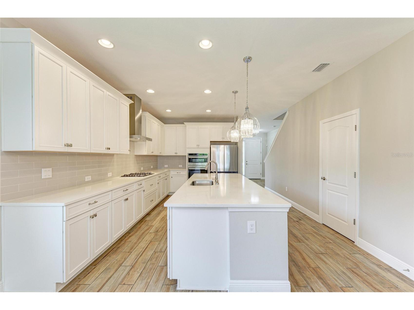 4745 Antrim Drive Sarasota FL 34240 A4693247 image19