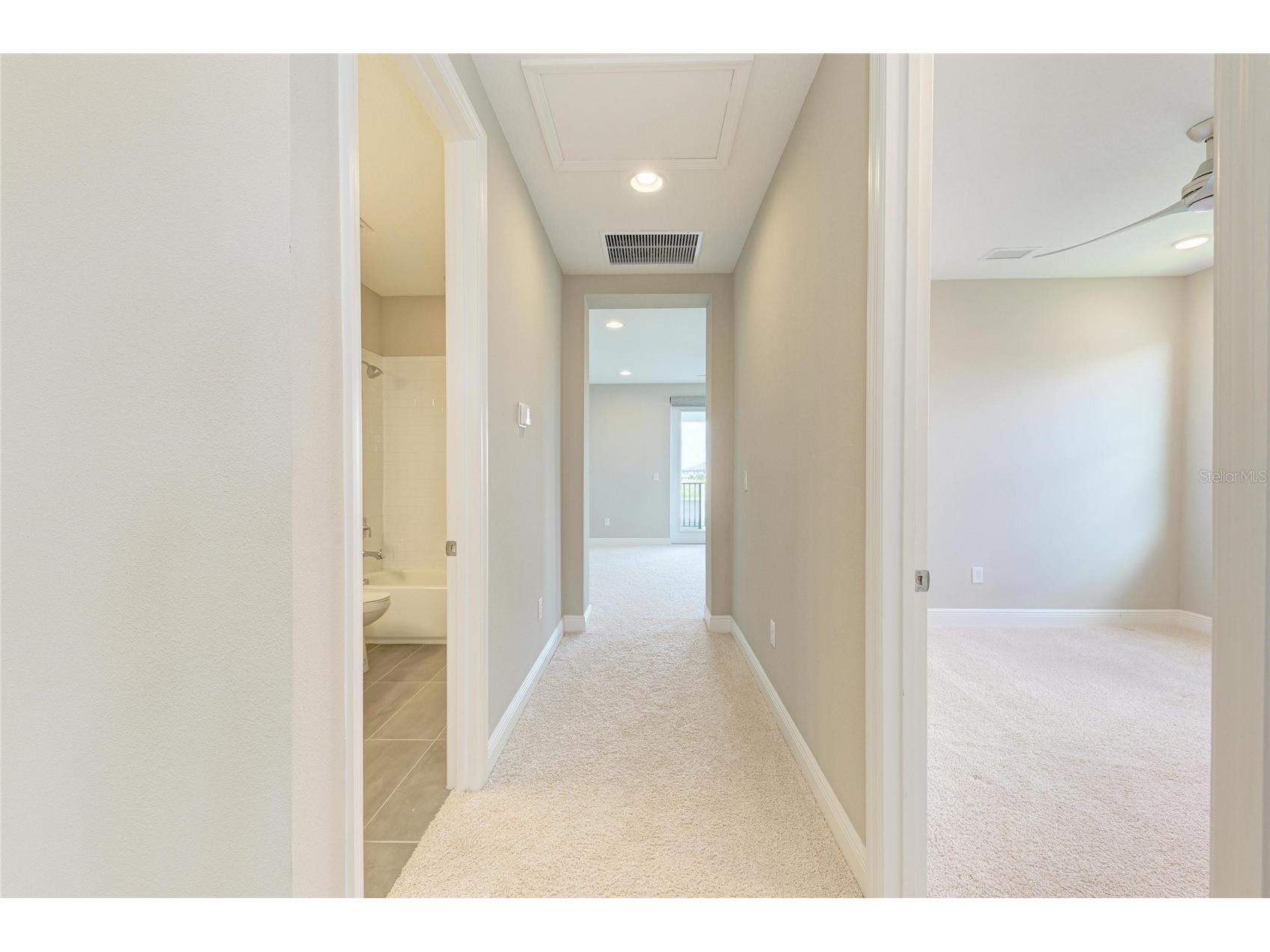 4745 Antrim Drive Sarasota FL 34240 A4693247 image48