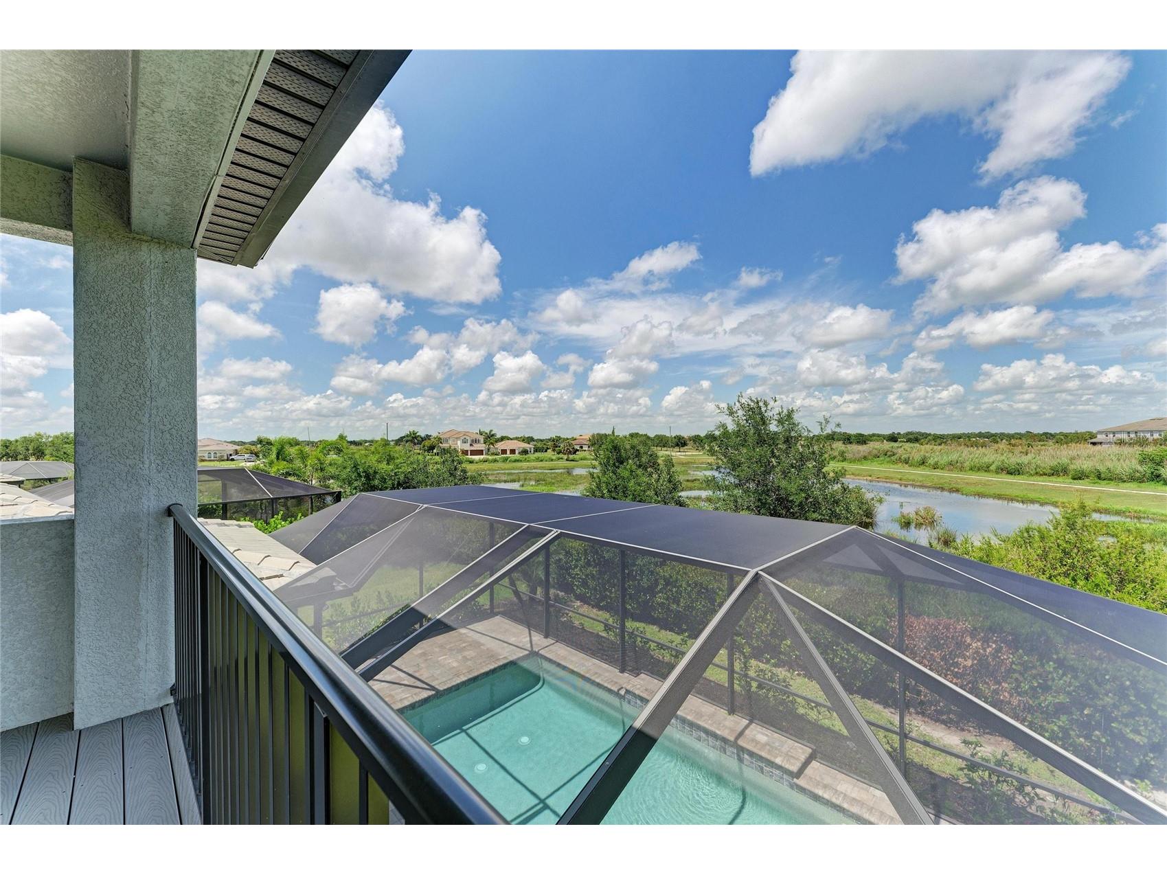 4745 Antrim Drive Sarasota FL 34240 A4693247 image56