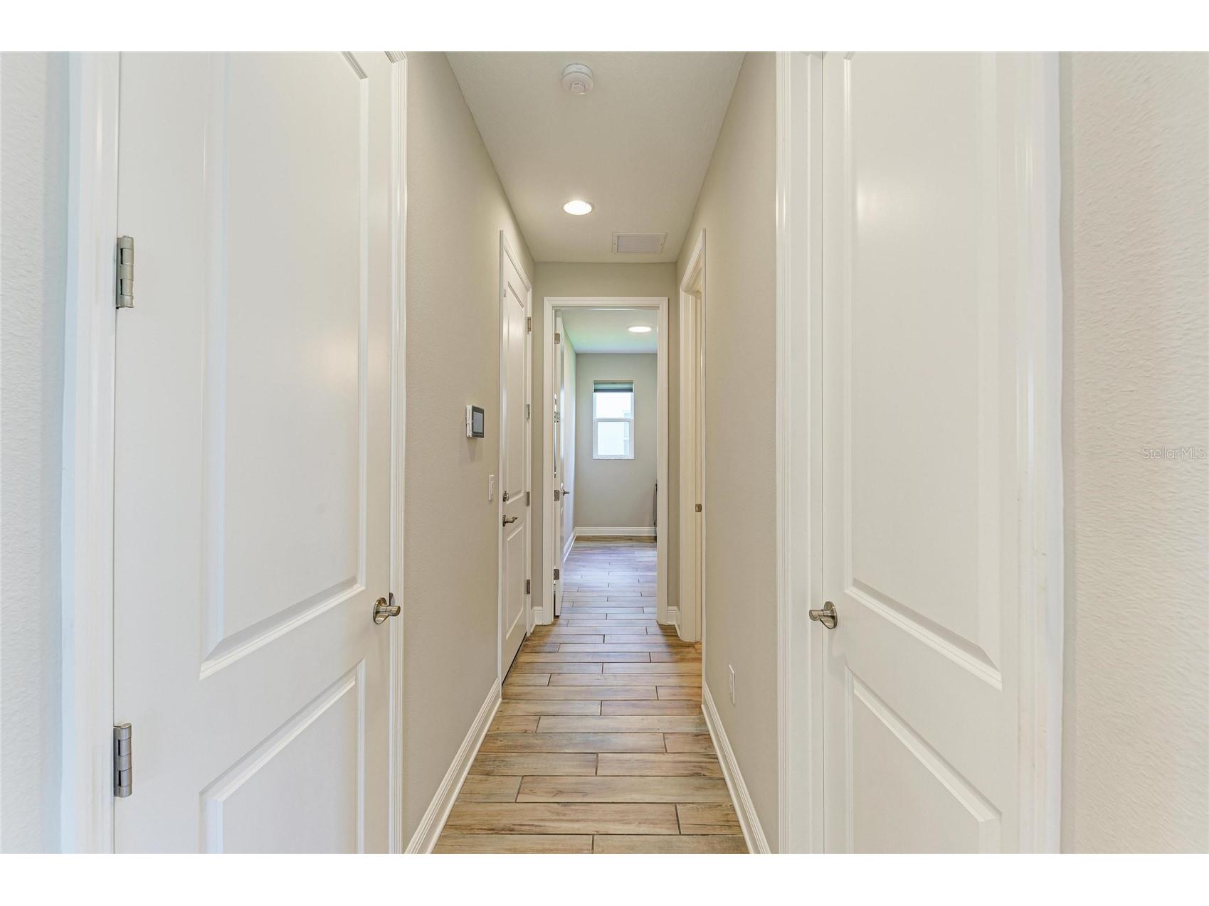 4745 Antrim Drive Sarasota FL 34240 A4693247 image60