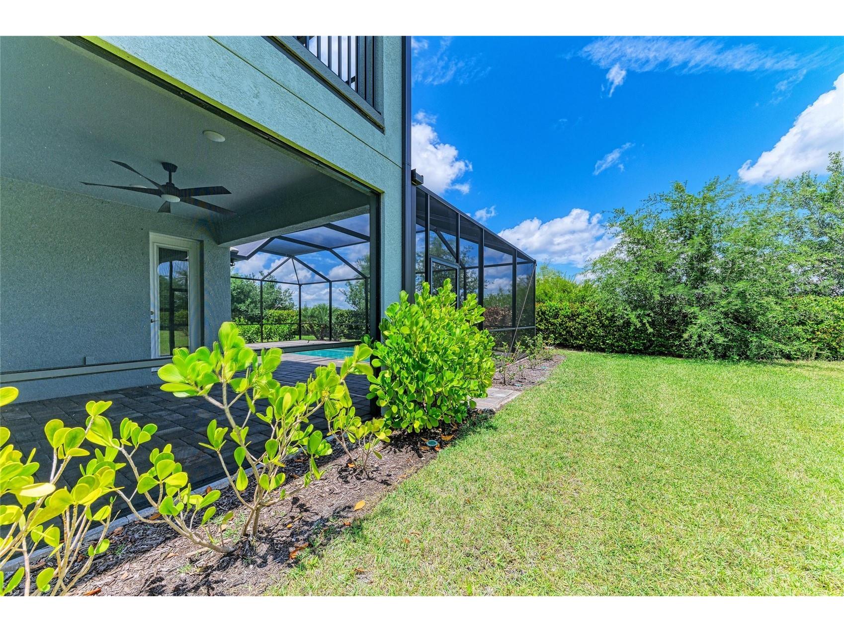 4745 Antrim Drive Sarasota FL 34240 A4693247 image69