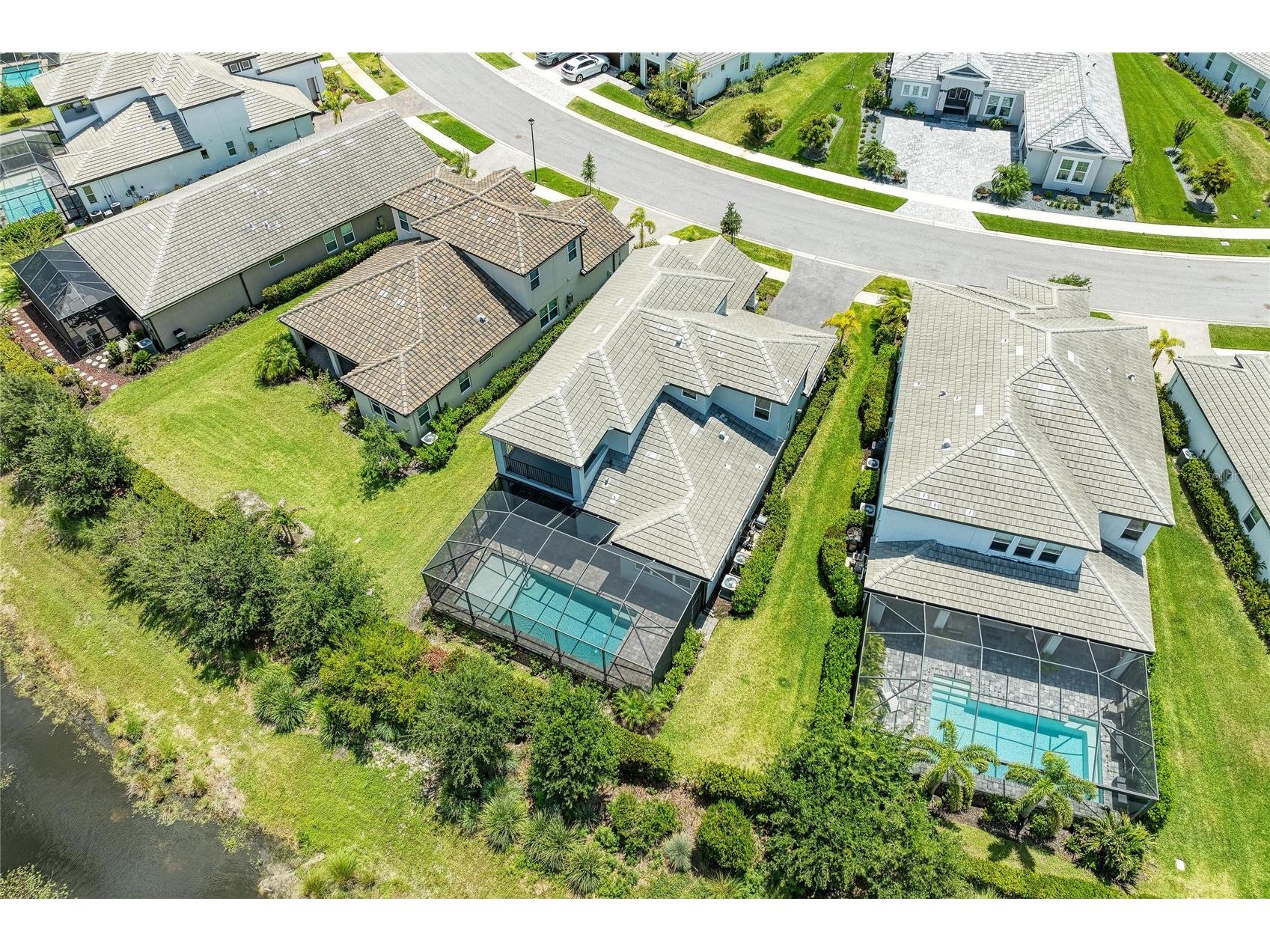 4745 Antrim Drive Sarasota FL 34240 A4693247 image76