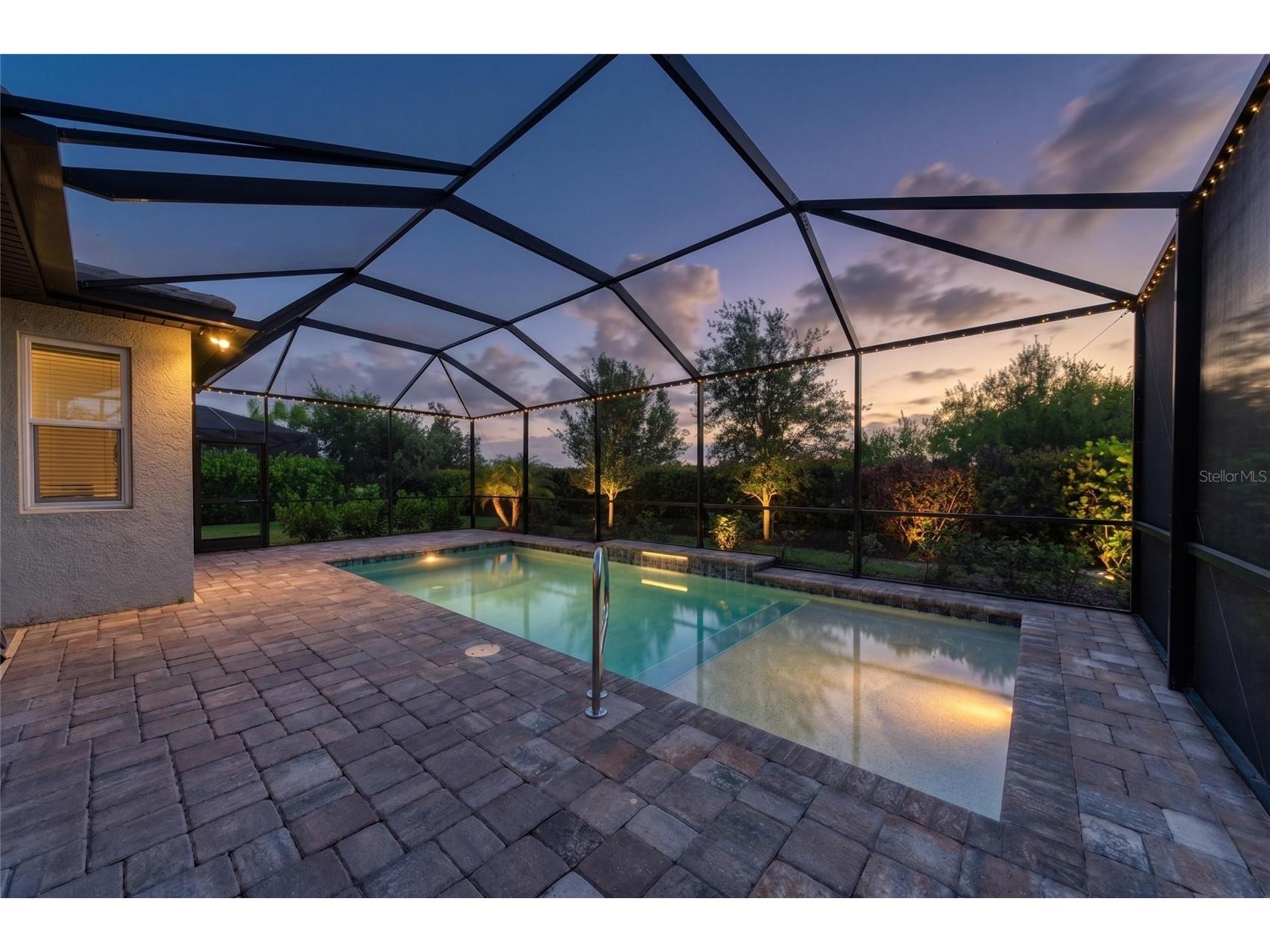 4745 Antrim Drive Sarasota FL 34240 A4693247 image77