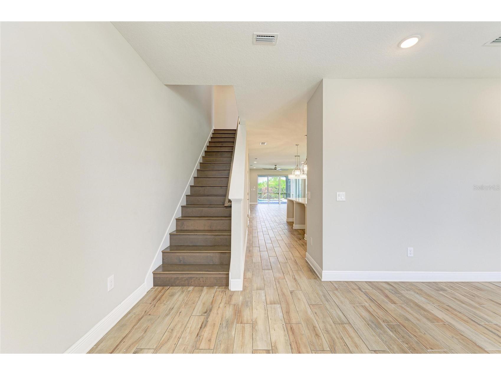 4745 Antrim Drive Sarasota FL 34240 A4699483 image18