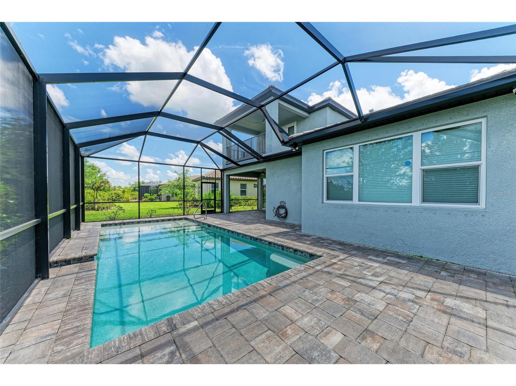 4745 Antrim Drive Sarasota FL 34240 A4699483 image80