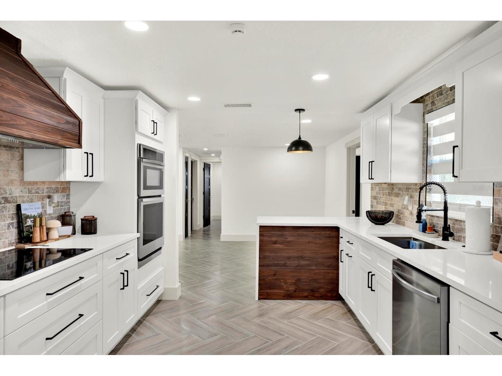 4745 Guardian Avenue Holiday FL 34690 TB8469820 image25