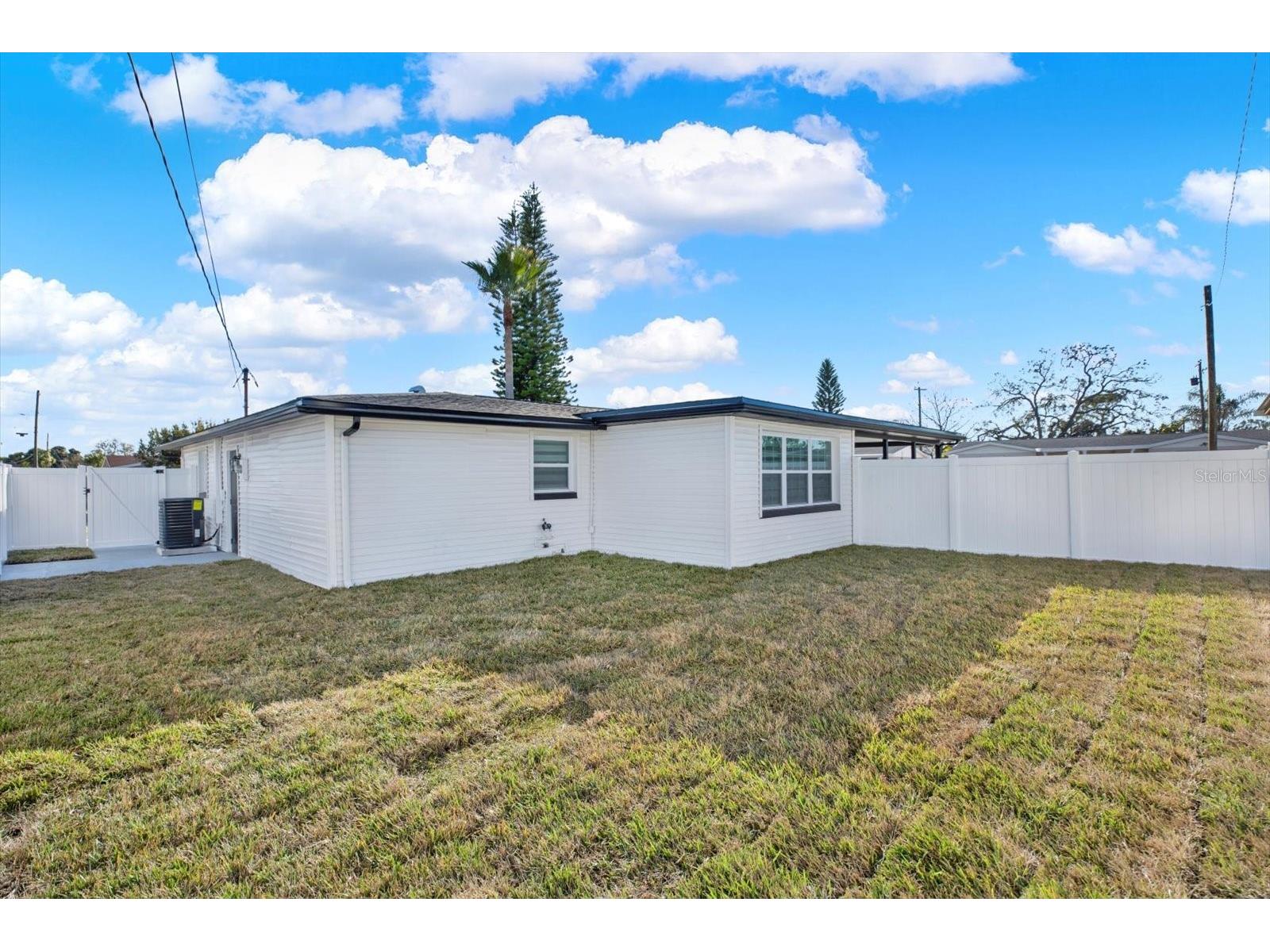 4745 Guardian Avenue Holiday FL 34690 TB8469820 image31