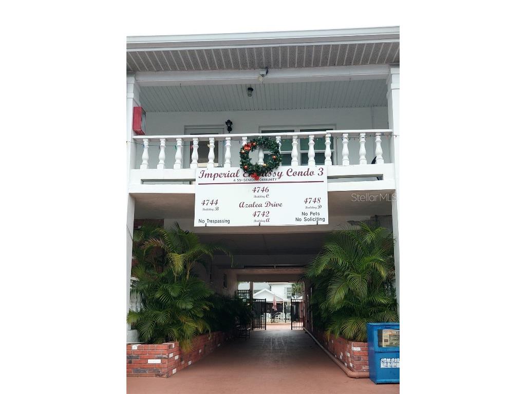 4746 Azalea Drive #209 New Port Richey FL 34652 W7870629 image1