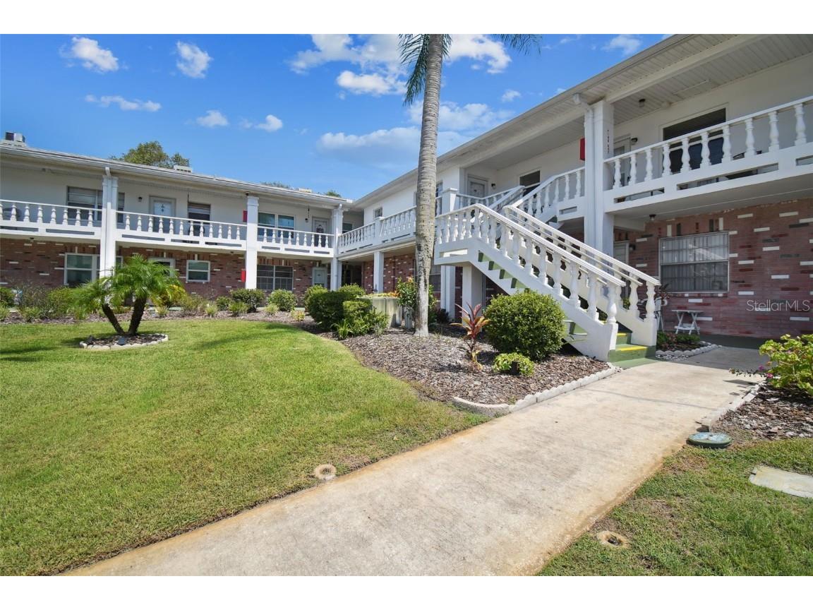4746 Azalea Drive #214 New Port Richey FL 34652 U8210109 image1