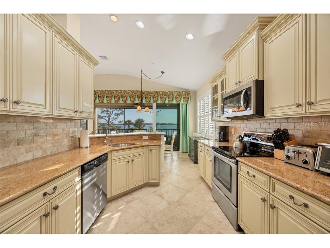 4746 Club Drive #202 Port Charlotte FL 33953 - MYAKKA RIVER C7518105 image10