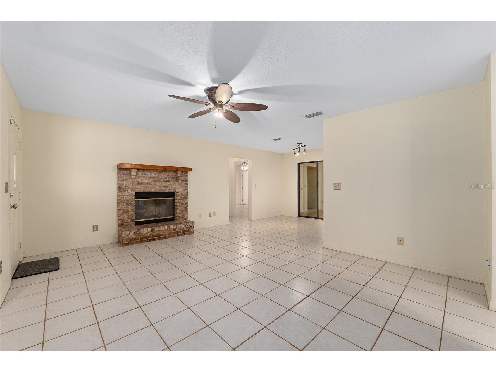 4746 NE 27th Court Ocala FL 34479 OM721843 image12