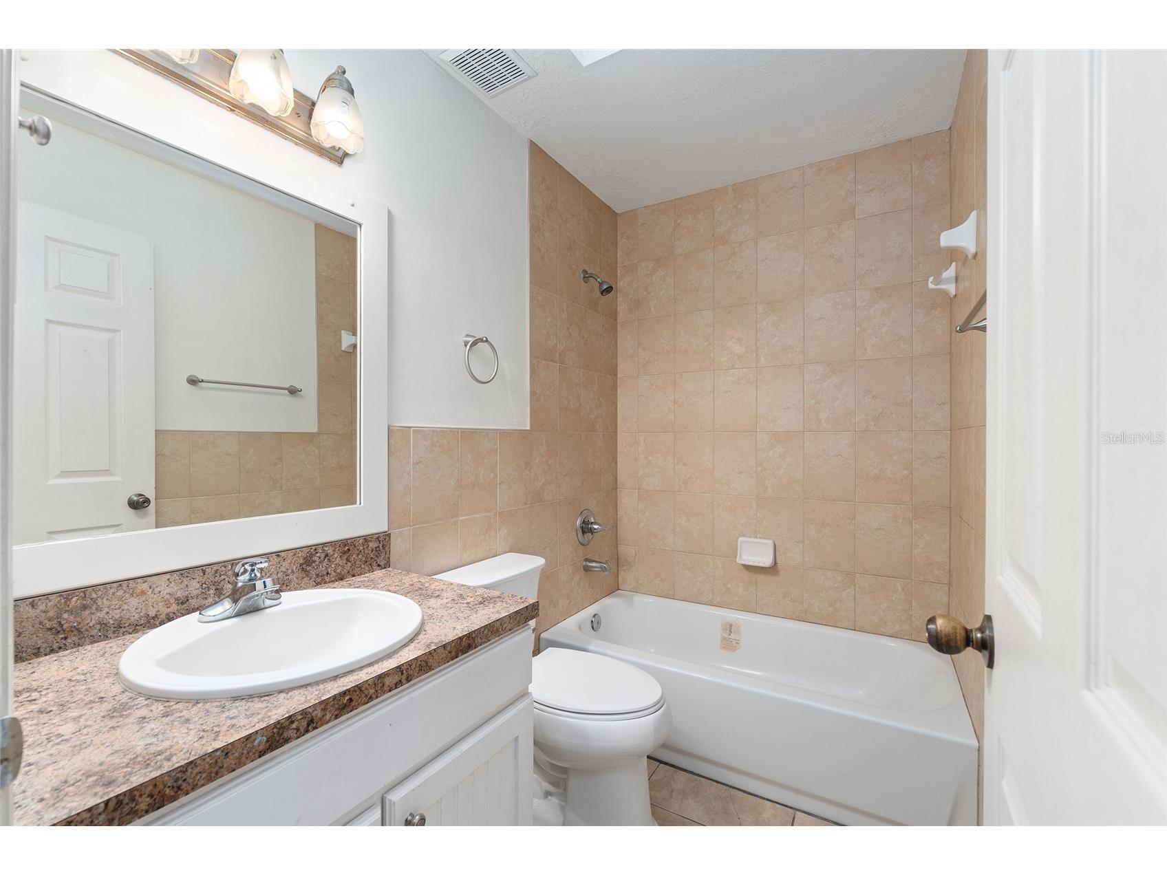4746 NE 27th Court Ocala FL 34479 OM721843 image32