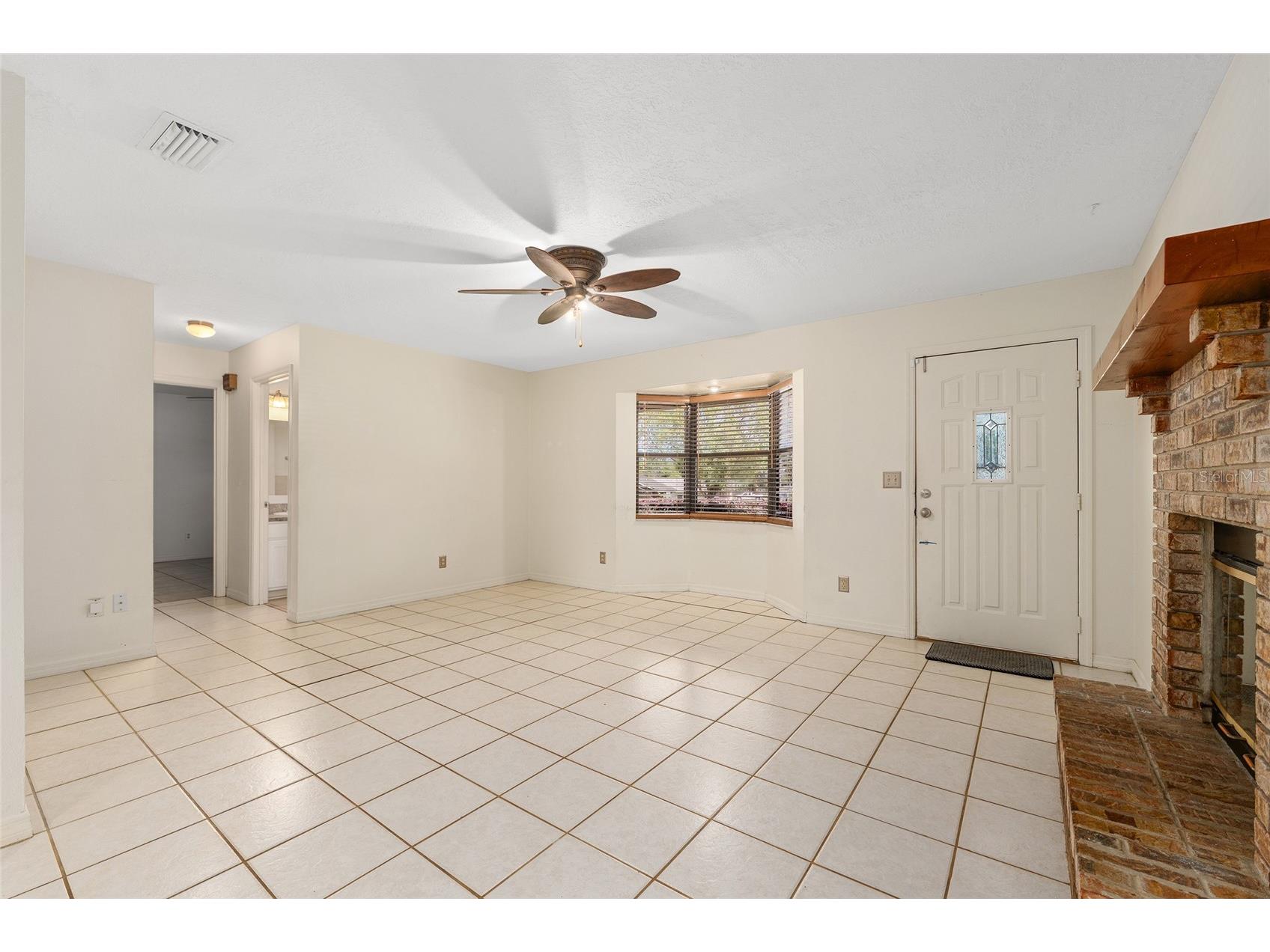 4746 NE 27th Court Ocala FL 34479 OM721843 image8
