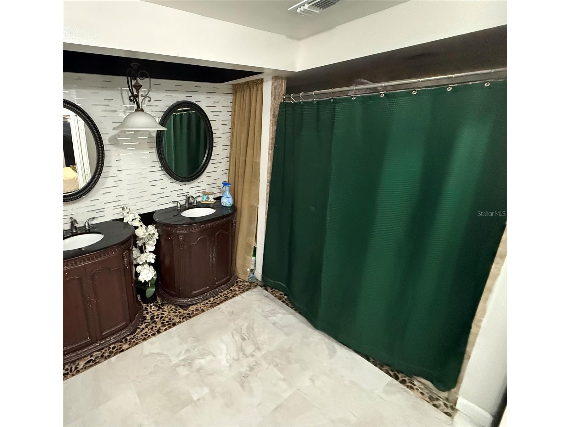 4747 Puritan Circle #523 Tampa FL 33617 TB8490305 image7